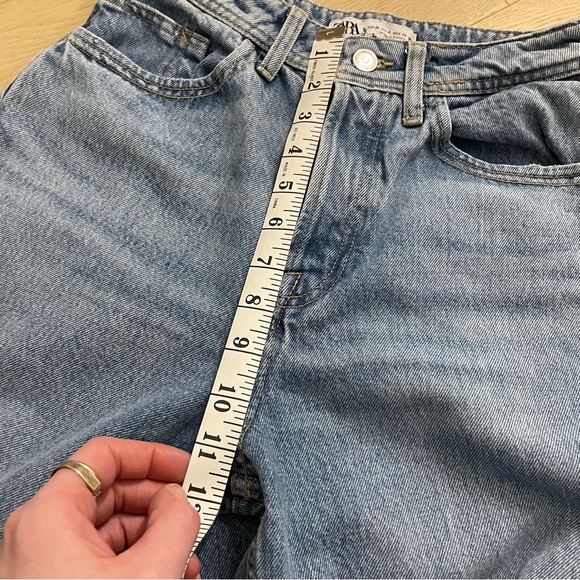 Zara Z1975 High Rise Straight Jeans - Picture 9 of 10